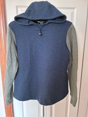 KAVU Quilted Hoodie Pullover Blue Gray Colorblock Sweatshirt Medium